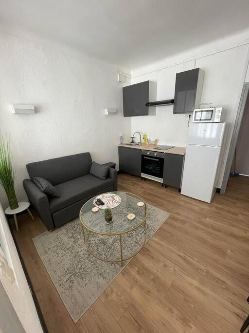 Magnifique T1 Bis Entierement Refait A Neuf Appartement Canet-en-Roussillon Buitenkant foto
